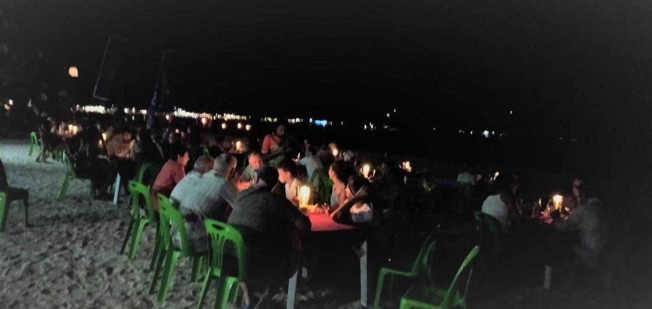 Daya Hill Seaview Hotel Koh Lipe Exterior photo