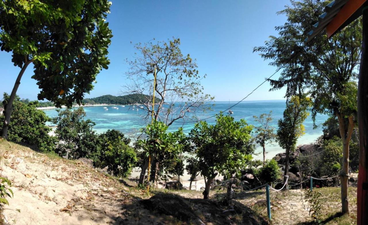 Daya Hill Seaview Hotel Koh Lipe Exterior photo