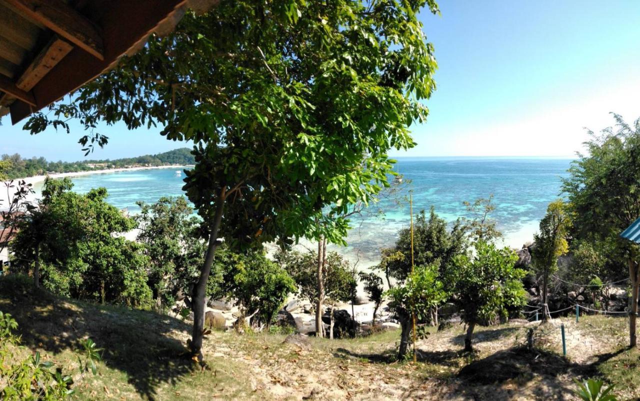 Daya Hill Seaview Hotel Koh Lipe Exterior photo