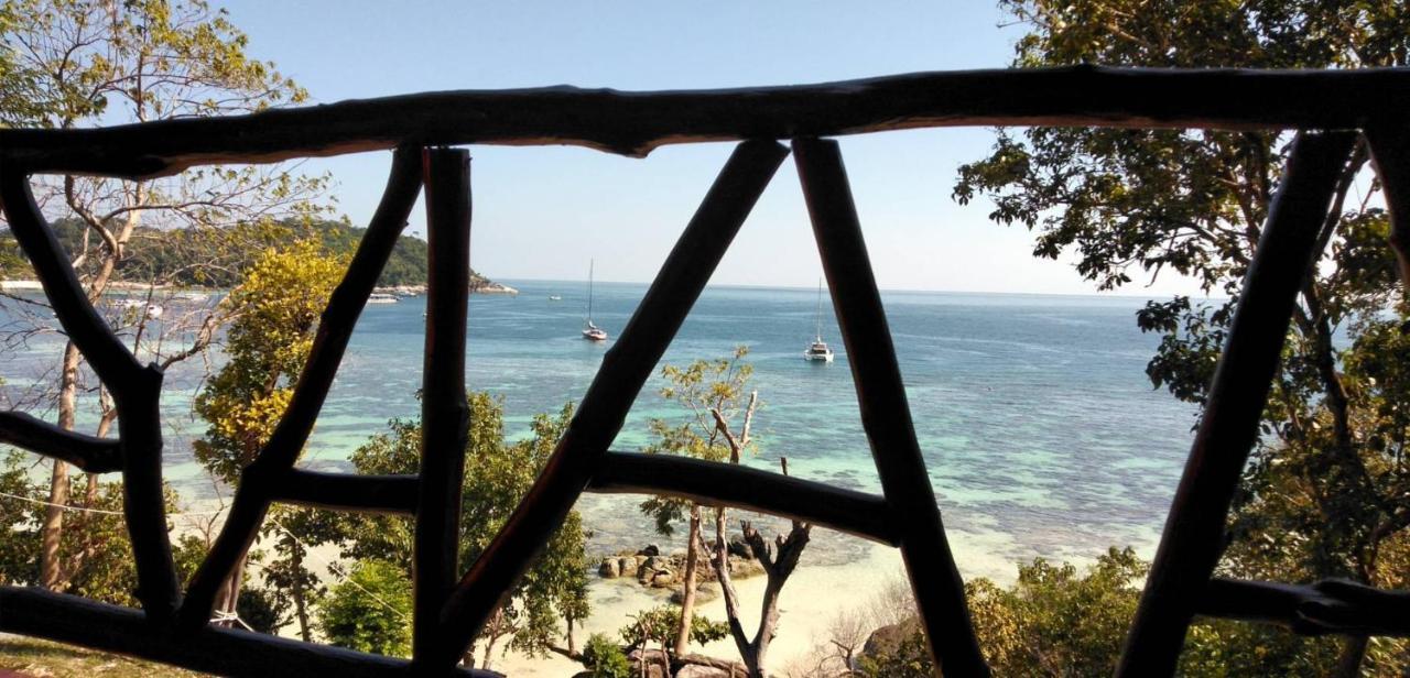 Daya Hill Seaview Hotel Koh Lipe Exterior photo